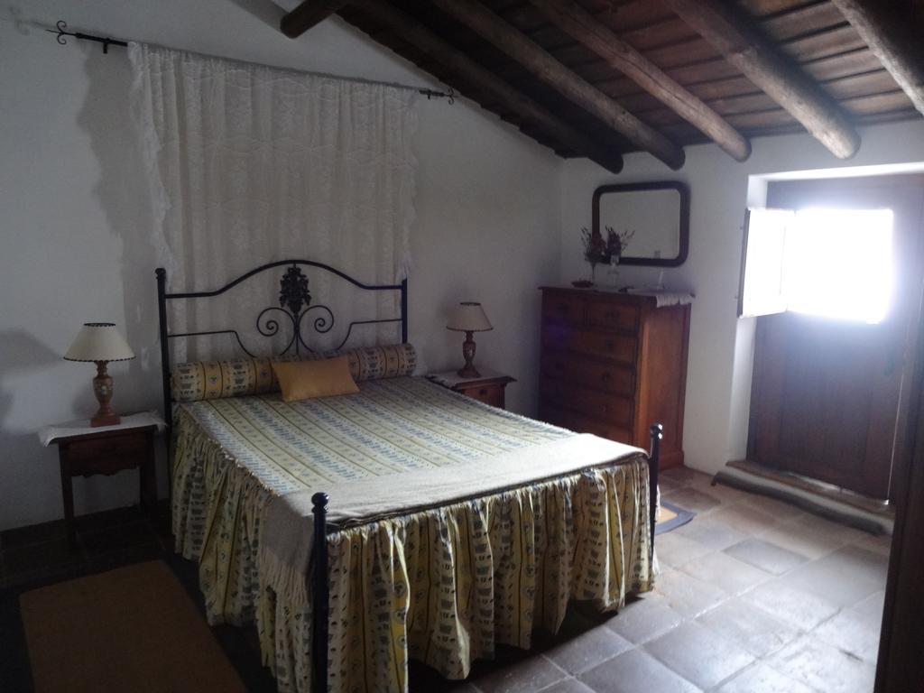 Hotel Casa Saramago Monsaraz Habitación foto